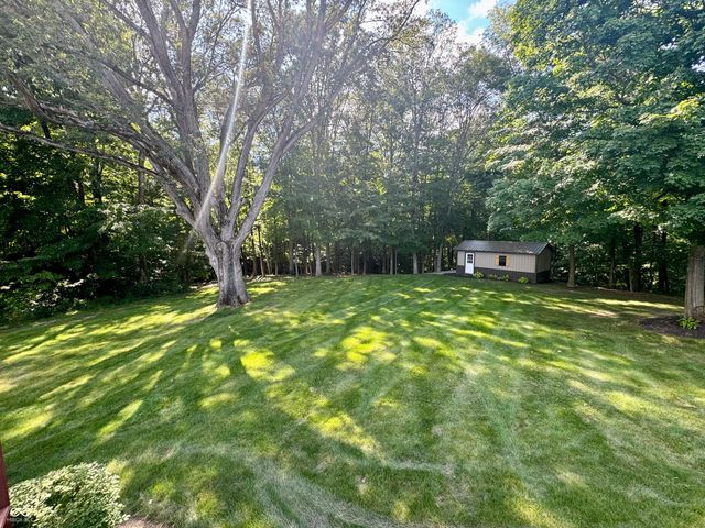 1345 S Oakridge Lane, Crawfordsville, IN 47933