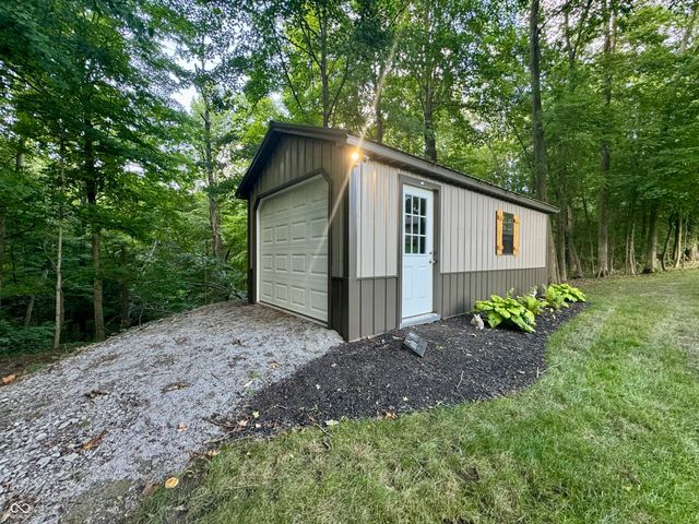 1345 S Oakridge Lane, Crawfordsville, IN 47933