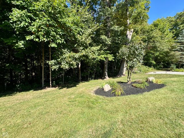 1345 S Oakridge Lane, Crawfordsville, IN 47933