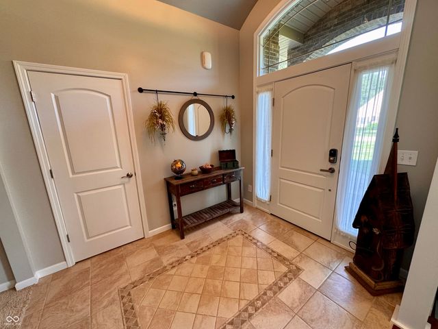 1345 S Oakridge Lane, Crawfordsville, IN 47933