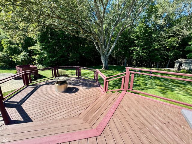 1345 S Oakridge Lane, Crawfordsville, IN 47933