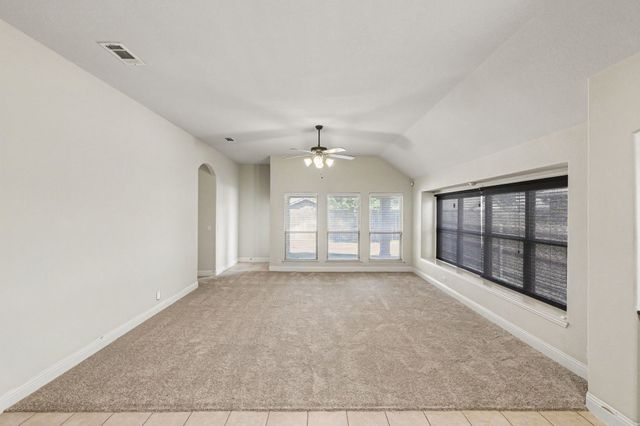 8305 Spitfire Trail, Aubrey, TX 76227