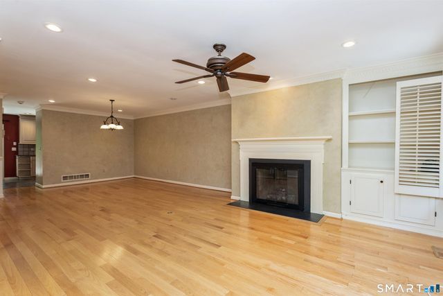 3 Valley View Road 24, Norwalk, CT 06851