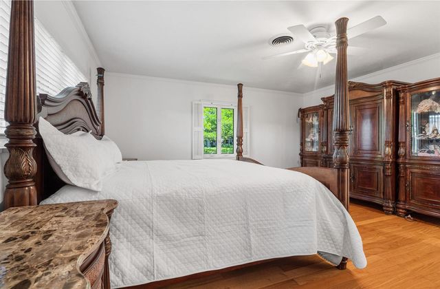 57 Cayuga Road, Sea Ranch Lakes, FL 33308