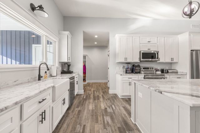 354 Deer Haven Drive, Somerset, KY 42501