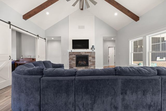 354 Deer Haven Drive, Somerset, KY 42501