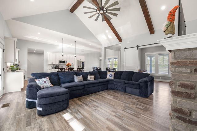 354 Deer Haven Drive, Somerset, KY 42501