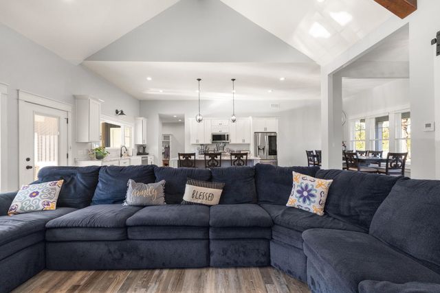 354 Deer Haven Drive, Somerset, KY 42501