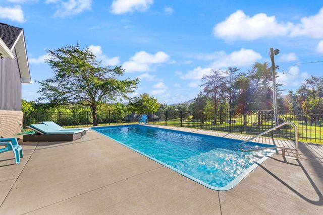354 Deer Haven Drive, Somerset, KY 42501