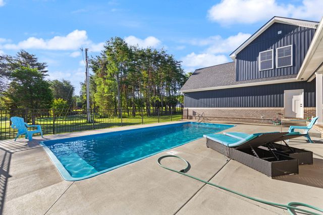 354 Deer Haven Drive, Somerset, KY 42501