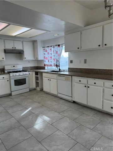 39457 Frontier Circus Street, Palmdale, CA 93591