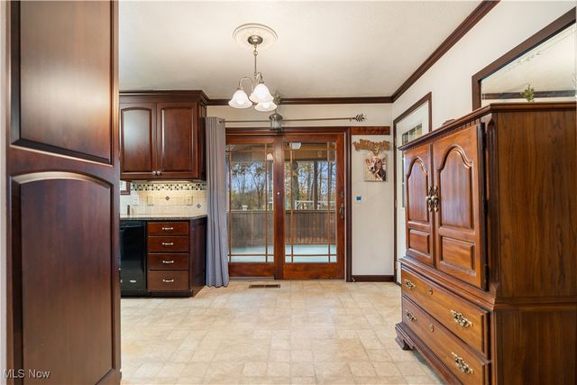 6733 Dale Avenue NW, Massillon, OH 44646