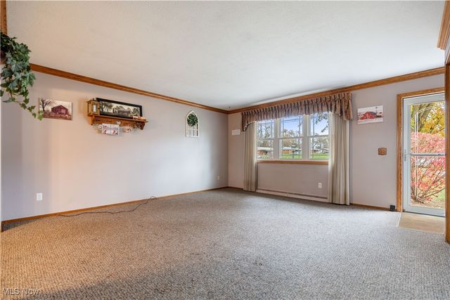 6733 Dale Avenue NW, Massillon, OH 44646