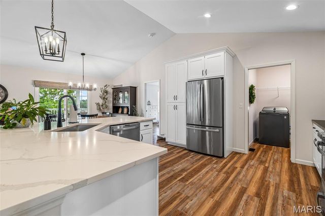 1855 Sunset Ridge, Festus, MO 63028
