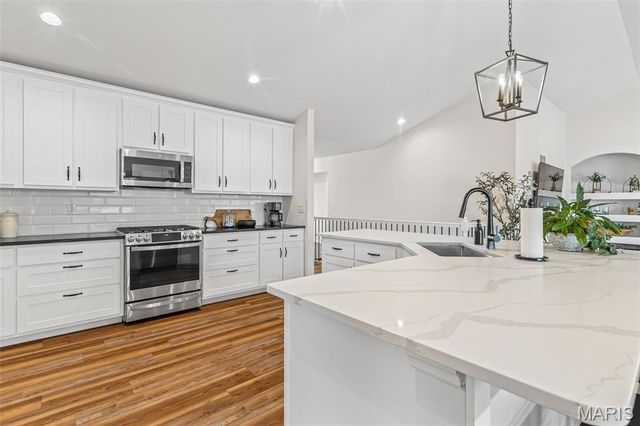 1855 Sunset Ridge, Festus, MO 63028