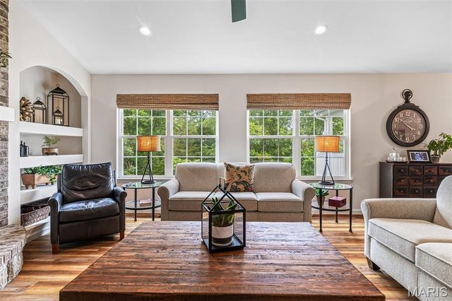 1855 Sunset Ridge, Festus, MO 63028
