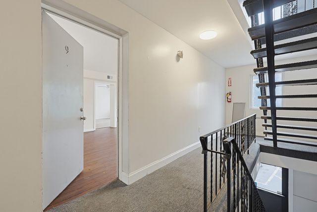75-77 Colonel Bell Dr 9, Brockton, MA 02301