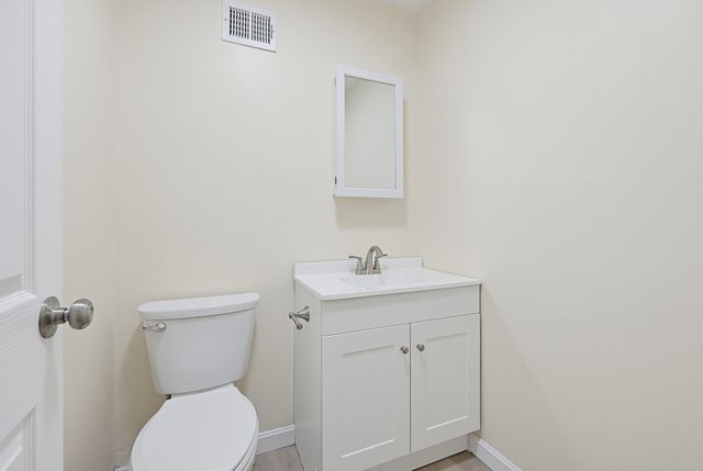 75-77 Colonel Bell Dr 9, Brockton, MA 02301