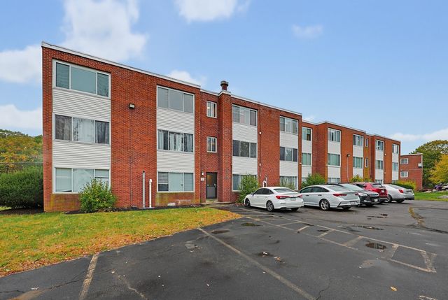 75-77 Colonel Bell Dr 9, Brockton, MA 02301