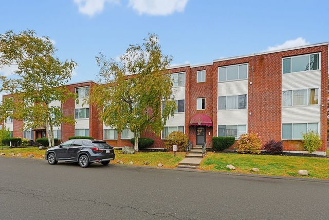 75-77 Colonel Bell Dr 9, Brockton, MA 02301