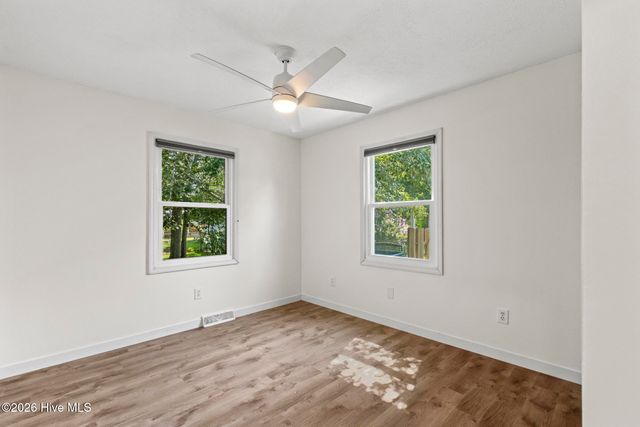 1815 Watts Landing Road, Hampstead, NC 28443