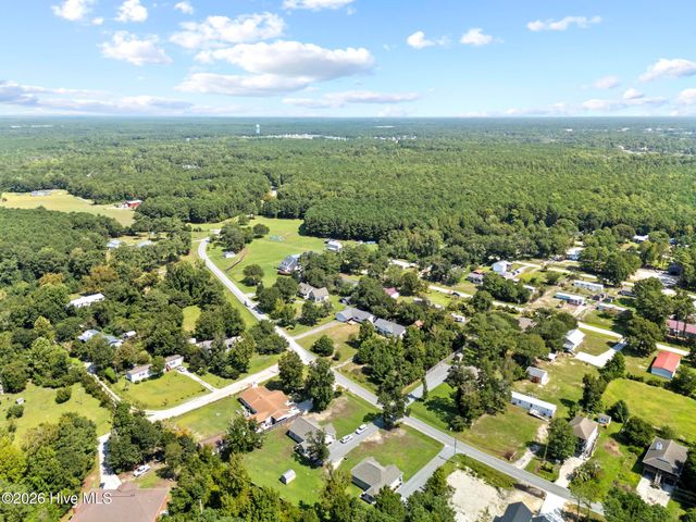 1815 Watts Landing Road, Hampstead, NC 28443