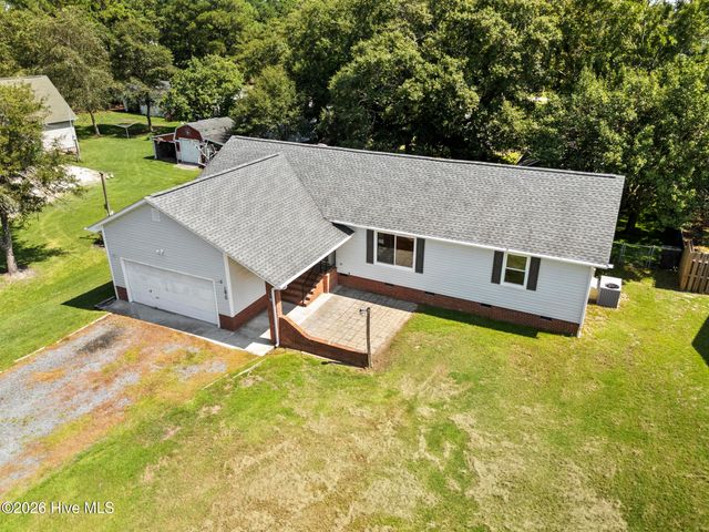 1815 Watts Landing Road, Hampstead, NC 28443