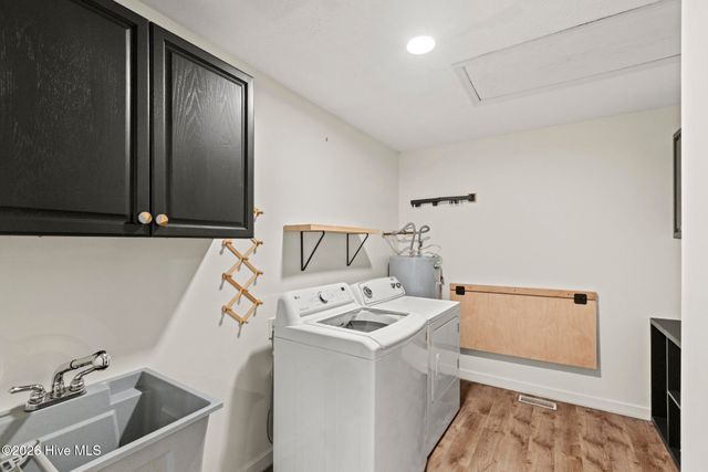 1815 Watts Landing Road, Hampstead, NC 28443