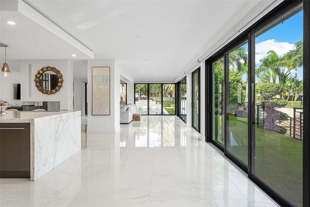 737 NE Boca Bay Colony Drive, Boca Raton, FL 33487