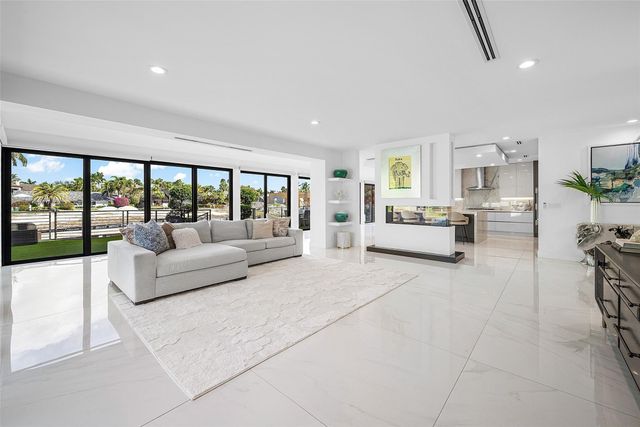 737 NE Boca Bay Colony Drive, Boca Raton, FL 33487