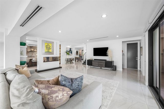 737 NE Boca Bay Colony Drive, Boca Raton, FL 33487