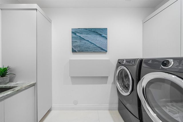 737 NE Boca Bay Colony Drive, Boca Raton, FL 33487