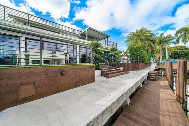 737 NE Boca Bay Colony Drive, Boca Raton, FL 33487