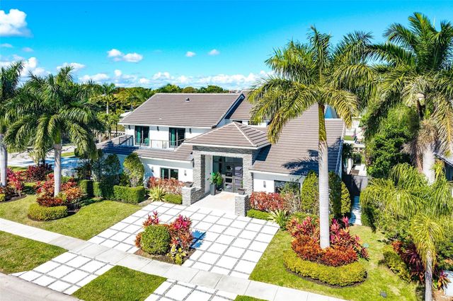 737 NE Boca Bay Colony Drive, Boca Raton, FL 33487