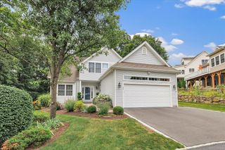 24 Windflower Lane, Shelton, CT 06484