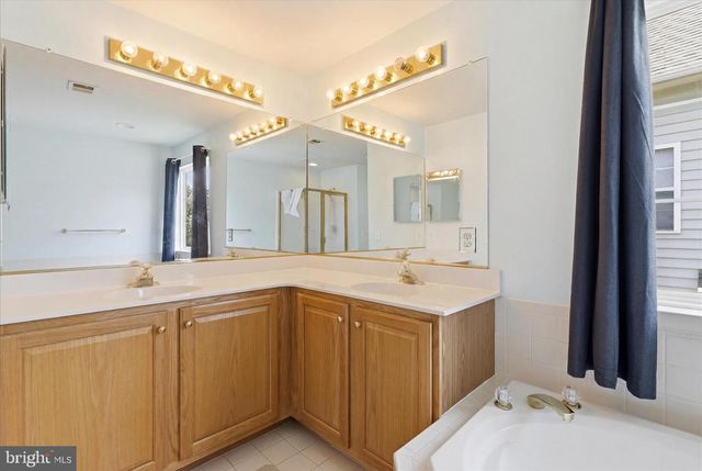 9477 BANKHEAD DR, Manassas, VA 20110