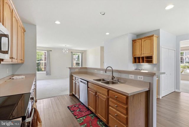 9477 BANKHEAD DR, Manassas, VA 20110