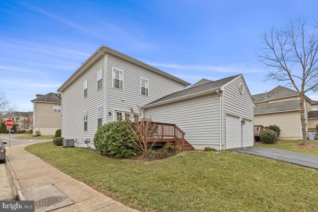 9477 BANKHEAD DR, Manassas, VA 20110