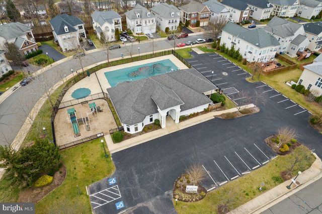 9477 BANKHEAD DR, Manassas, VA 20110