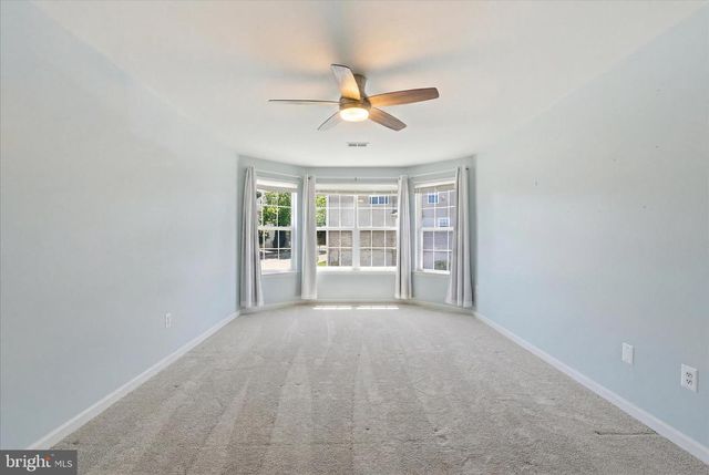 9477 BANKHEAD DR, Manassas, VA 20110