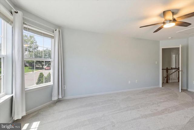 9477 BANKHEAD DR, Manassas, VA 20110