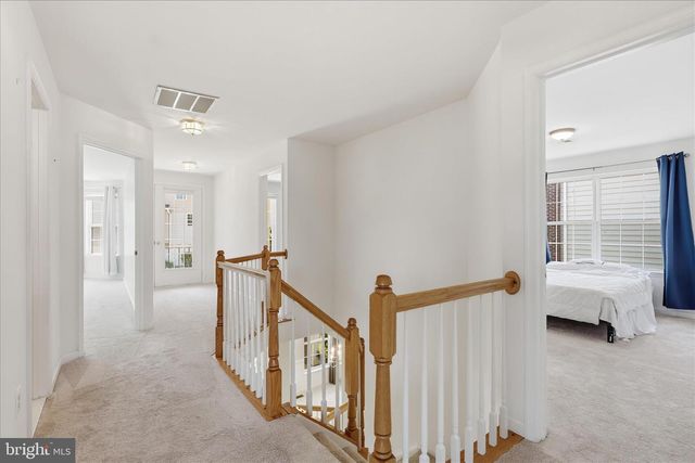 9477 BANKHEAD DR, Manassas, VA 20110