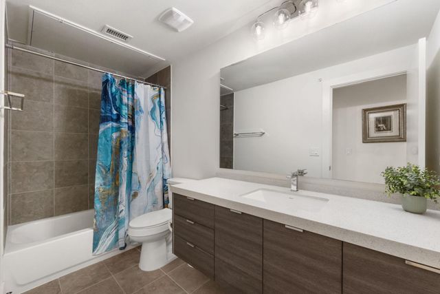 604 North Bluff DR 144, Austin, TX 78745