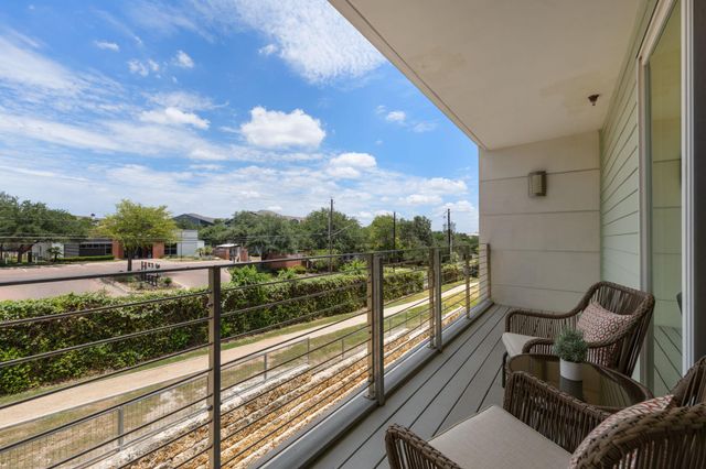 604 North Bluff DR 144, Austin, TX 78745