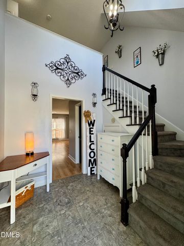 110 Hoskins Circle, Burlington, NC 27215