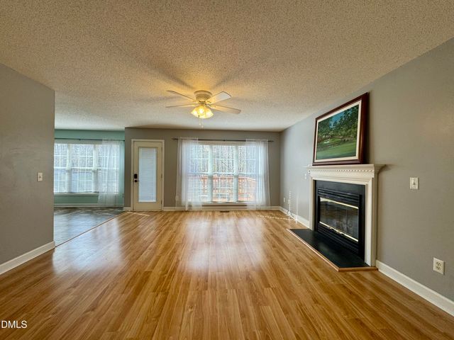 110 Hoskins Circle, Burlington, NC 27215