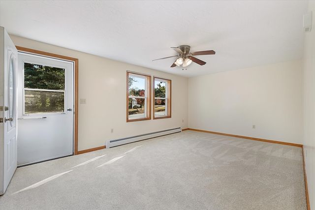 105 Hodgkins Dr, East Brookfield, MA 01515