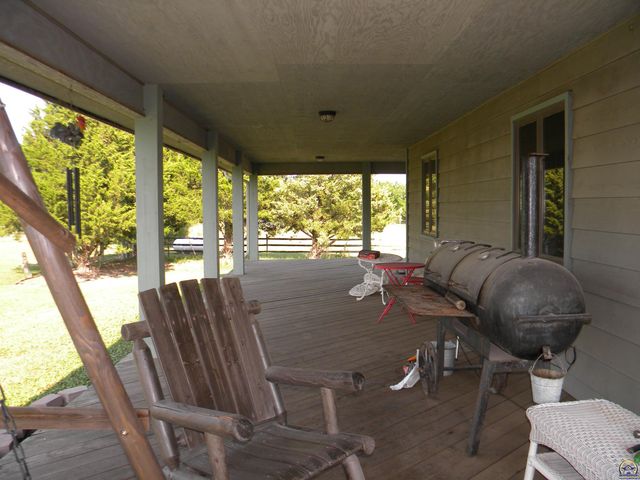 1020 Wanamaka Road, Emporia, KS 66801