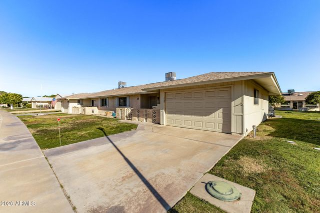 10502 W ROUNDELAY Circle, Sun City, AZ 85351