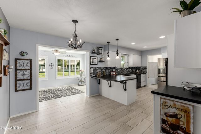 10502 W ROUNDELAY Circle, Sun City, AZ 85351